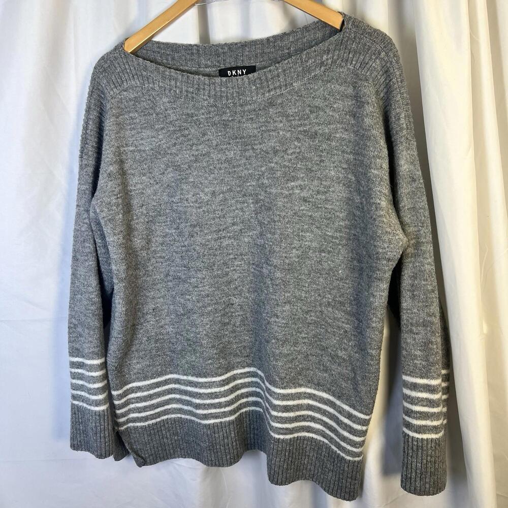 DKNY Sweater Size L Gray/Off White Boatneck VGUC SOFT